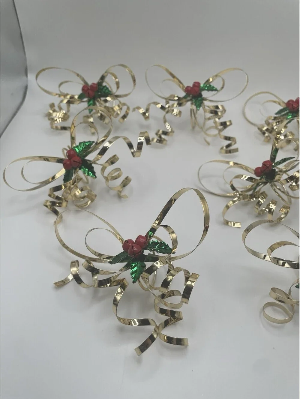 Vtg Metallic Gold Bow With Holly Berry Napkin Rings Set Of 7